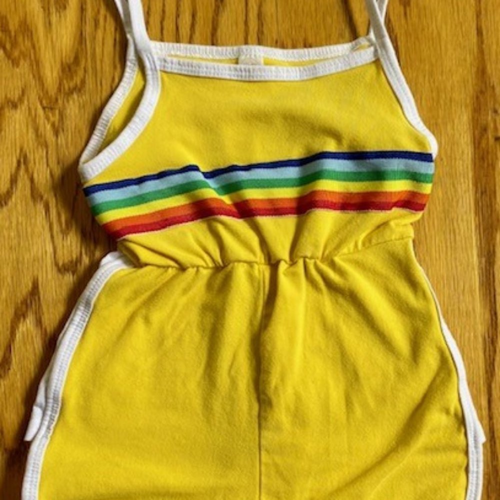 Girl's 2T Retro Yellow Rainbow Jumper